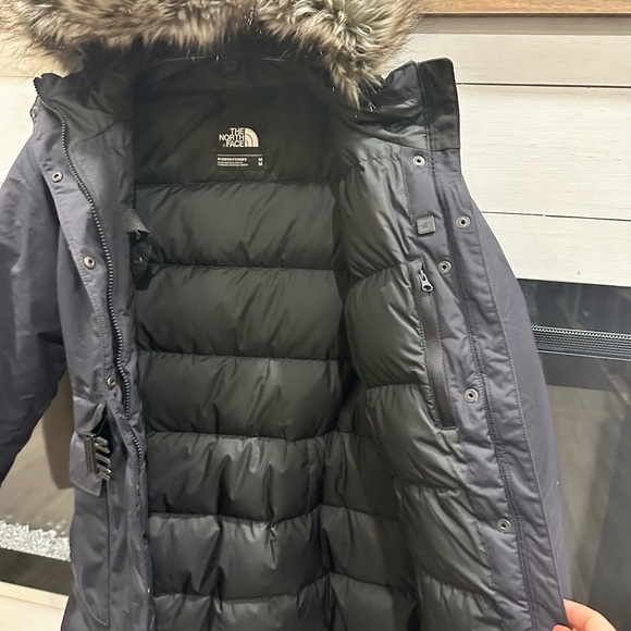 The North Face winter parka M - Picture 8 of 9